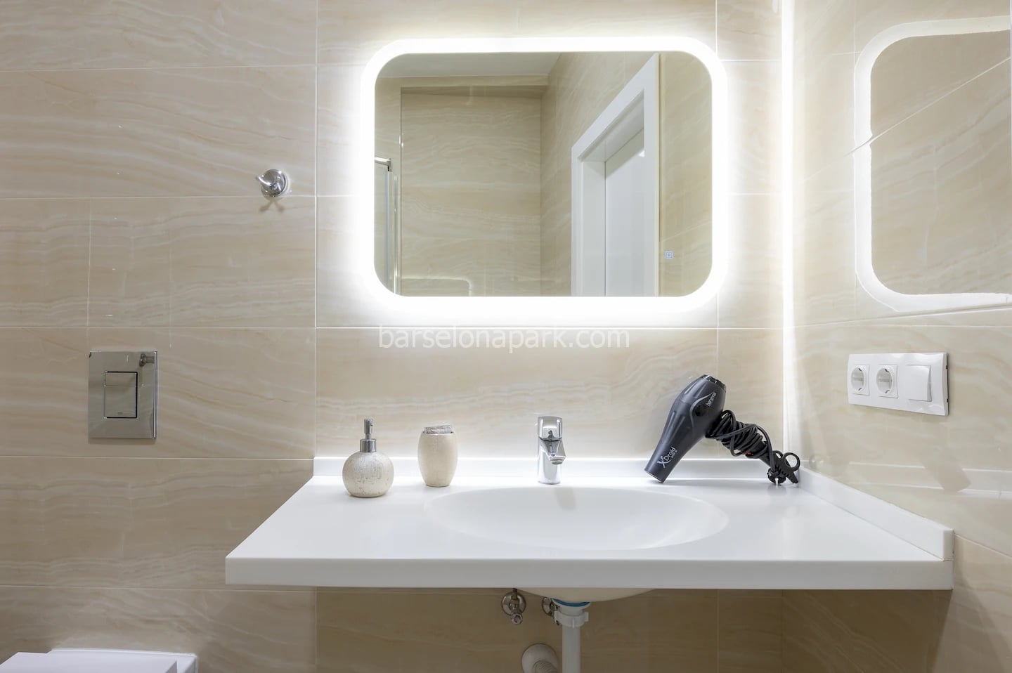 Апартаменты 27