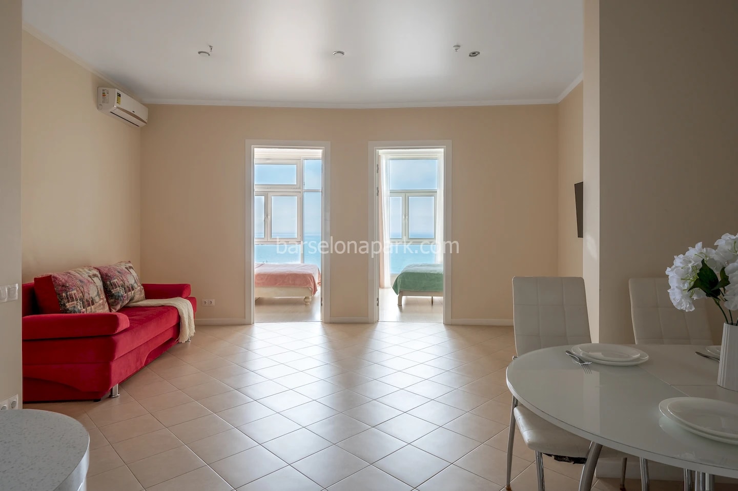 Апартаменты 12